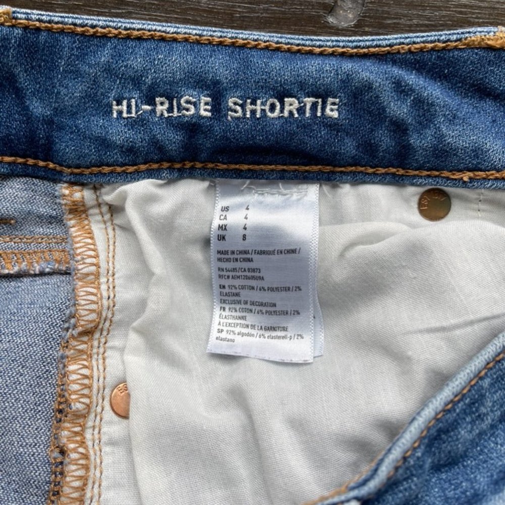American Eagle Hi-Rise Shortie Jean Shorts - Picture 4 of 4